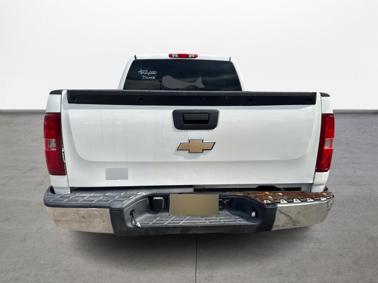 2008 White Chevrolet Silverado 1500 LT1 Ext. Cab Long Box 2WD (2GCEC19J181) with an 5.3L V8 OHV 16V engine, 4-Speed Automatic Overdrive transmission, located at 16710 Clay Rd., Houston, TX, 77084, (281) 859-7900, 29.834864, -95.656166 - Photo#5