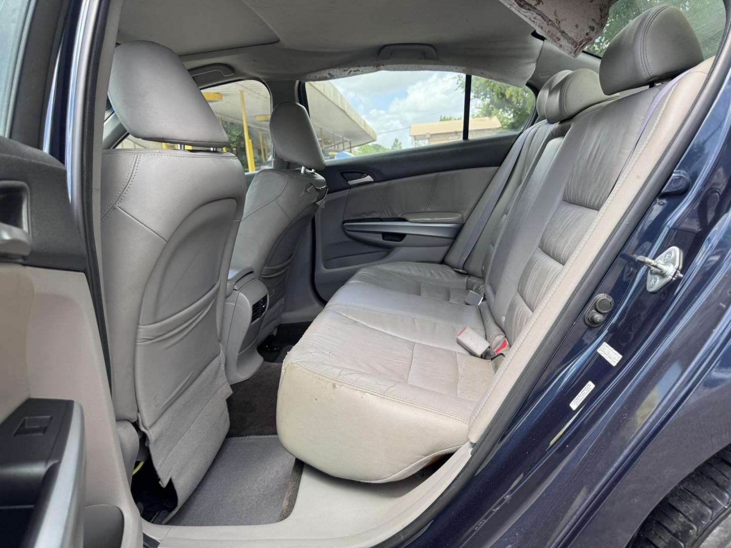 2010 Blue Honda Accord EX-L V-6 Sedan AT (5KBCP3F85AB) with an 3.5L V6 SOHC 24V engine, 5-Speed Automatic transmission, located at 16710 Clay Rd., Houston, TX, 77084, (281) 859-7900, 29.834864, -95.656166 - Photo#4