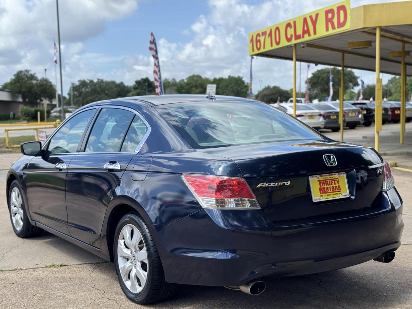 2010 Blue Honda Accord EX-L V-6 Sedan AT (5KBCP3F85AB) with an 3.5L V6 SOHC 24V engine, 5-Speed Automatic transmission, located at 16710 Clay Rd., Houston, TX, 77084, (281) 859-7900, 29.834864, -95.656166 - Photo#13