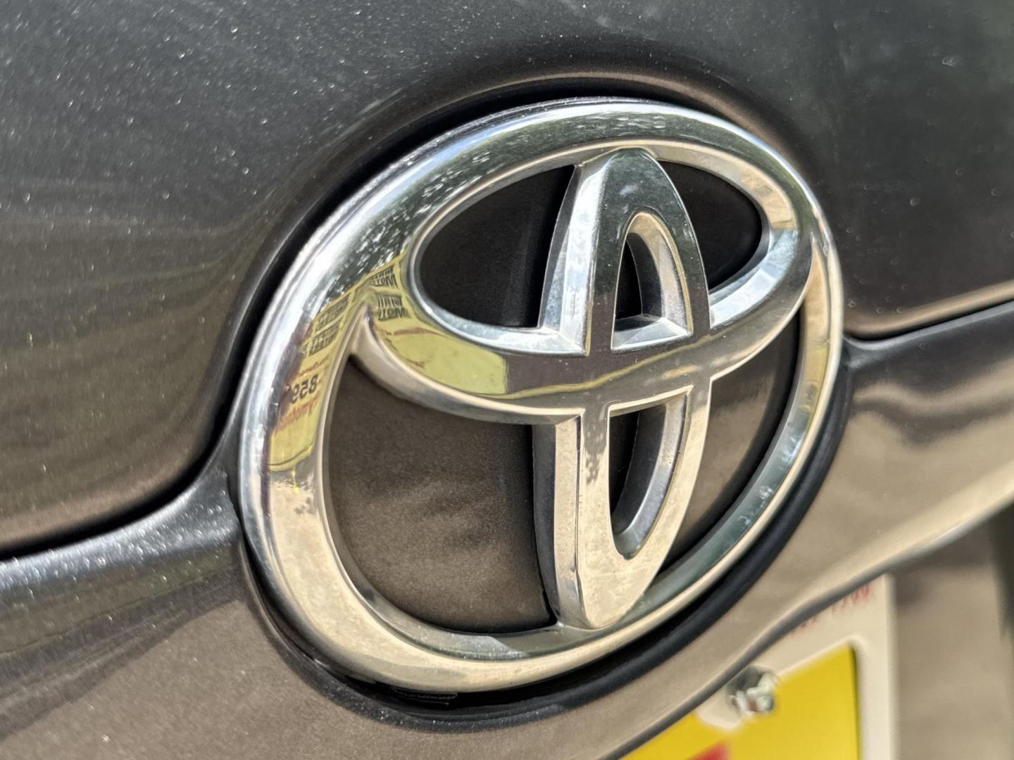 2011 Gray /silver Toyota Camry Base 6-Spd AT (4T4BF3EK8BR) with an 2.5L L4 DOHC 16V engine, 6-Speed Automatic transmission, located at 16710 Clay Rd., Houston, TX, 77084, (281) 859-7900, 29.834864, -95.656166 - Photo#3