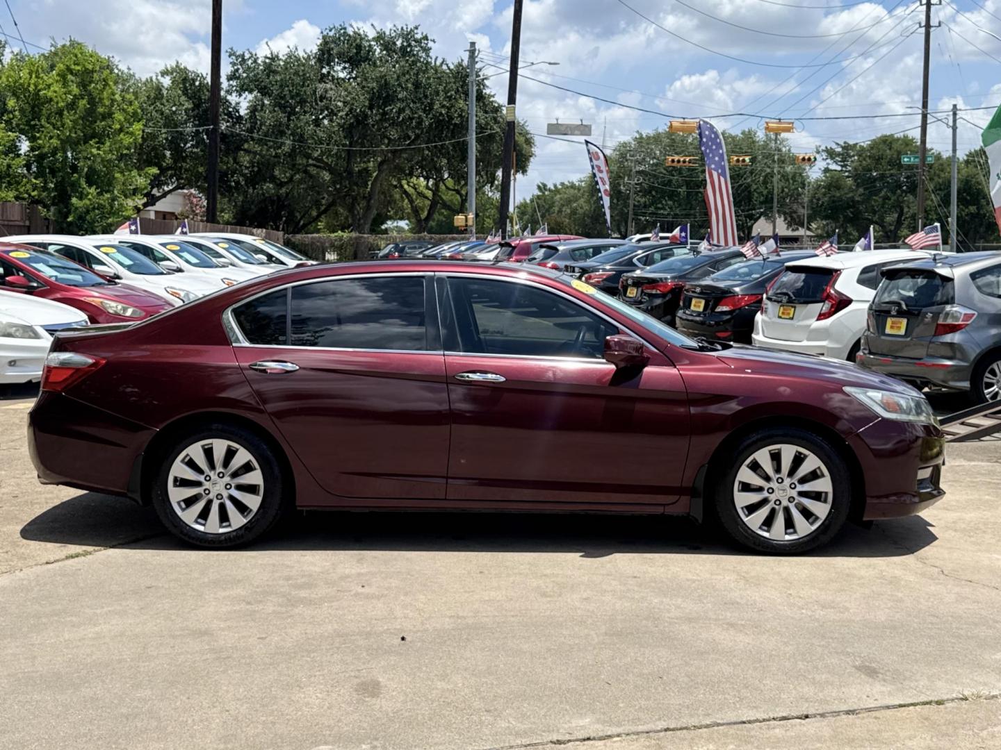 2014 Gray /tan Honda Accord EX-L Sedan CVT (1HGCR2F82EA) with an 2.4L L4 DOHC 16V engine, Continuously Variable Transmission transmission, located at 16710 Clay Rd., Houston, TX, 77084, (281) 859-7900, 29.834864, -95.656166 - Photo#3
