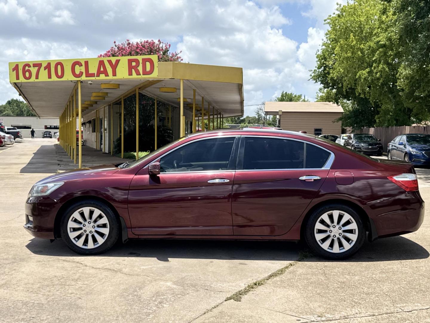 2014 Gray /tan Honda Accord EX-L Sedan CVT (1HGCR2F82EA) with an 2.4L L4 DOHC 16V engine, Continuously Variable Transmission transmission, located at 16710 Clay Rd., Houston, TX, 77084, (281) 859-7900, 29.834864, -95.656166 - Photo#0