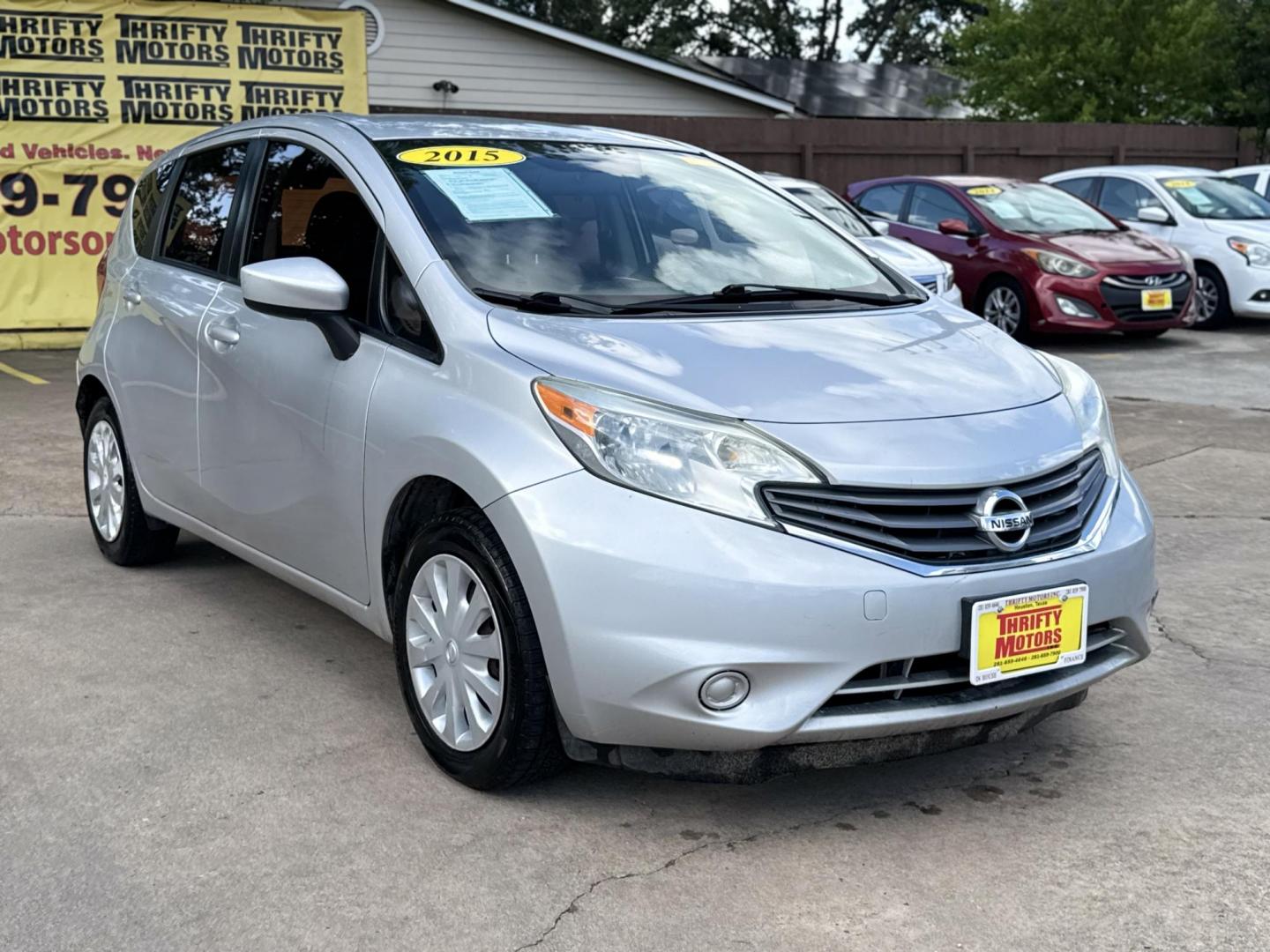 2015 Silver /GRAY Nissan Versa Note S 5MT (3N1CE2CP2FL) with an 1.6L L4 DOHC 16V engine, 5-Speed Manual transmission, located at 16710 Clay Rd., Houston, TX, 77084, (281) 859-7900, 29.834864, -95.656166 - Photo#0
