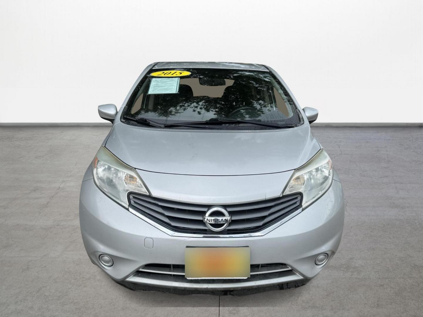 2015 Silver /GRAY Nissan Versa Note S 5MT (3N1CE2CP2FL) with an 1.6L L4 DOHC 16V engine, 5-Speed Manual transmission, located at 16710 Clay Rd., Houston, TX, 77084, (281) 859-7900, 29.834864, -95.656166 - Photo#1