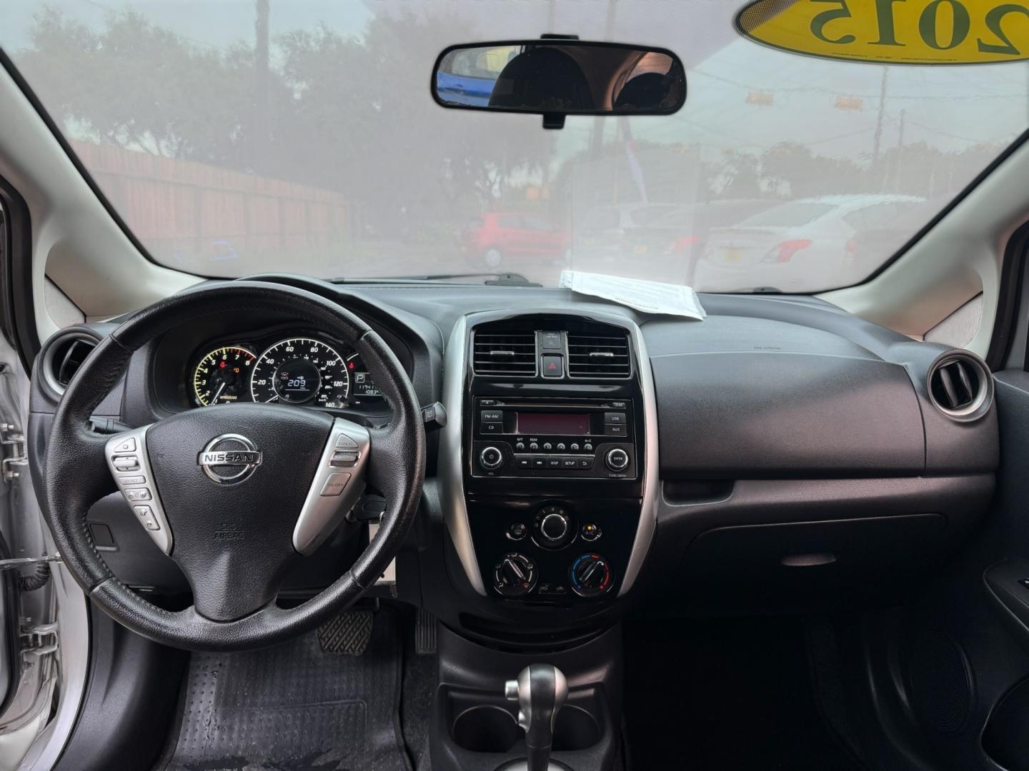 2015 Silver /GRAY Nissan Versa Note S 5MT (3N1CE2CP2FL) with an 1.6L L4 DOHC 16V engine, 5-Speed Manual transmission, located at 16710 Clay Rd., Houston, TX, 77084, (281) 859-7900, 29.834864, -95.656166- Photo#10