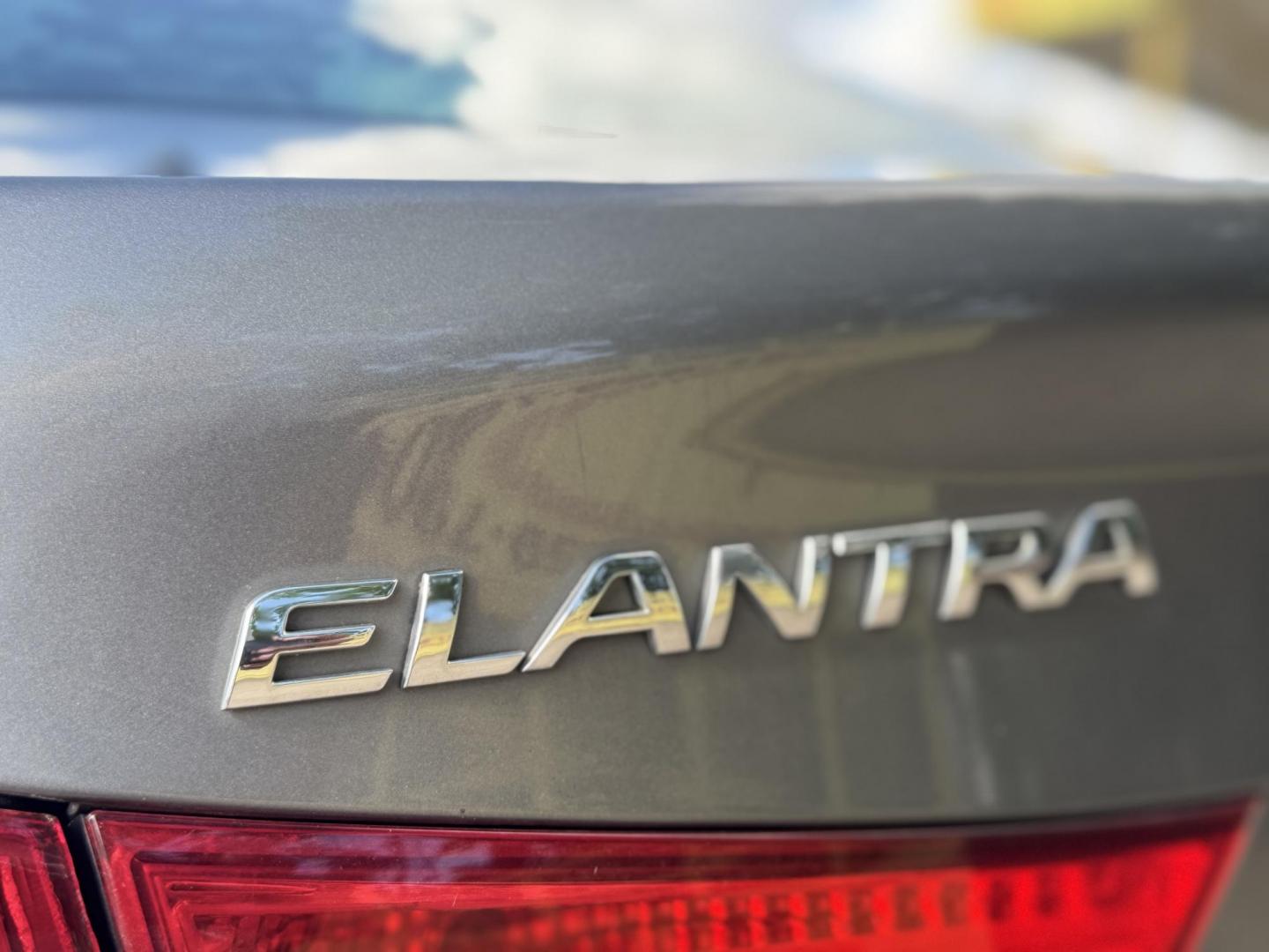 2013 Gray Hyundai Elantra Limited (5NPDH4AE9DH) with an 1.8L L4 DOHC 16V engine, 6-Speed Automatic transmission, located at 16710 Clay Rd., Houston, TX, 77084, (281) 859-7900, 29.834864, -95.656166 - Photo#10