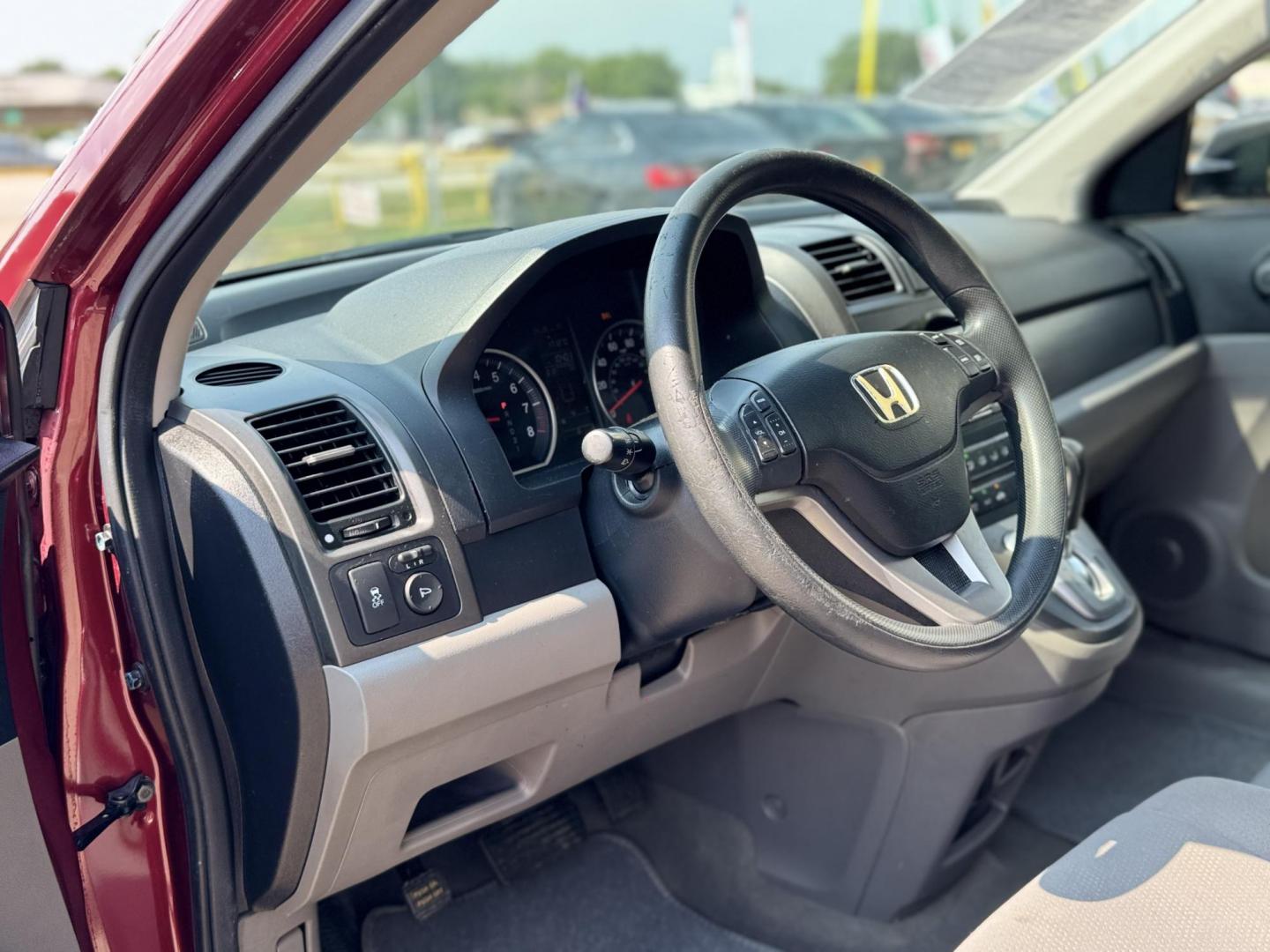 2011 Red /GRAY Honda CR-V EX 2WD 5-Speed AT (3CZRE3H52BG) with an 2.4L L4 DOHC 16V engine, 5-Speed Automatic transmission, located at 16710 Clay Rd., Houston, TX, 77084, (281) 859-7900, 29.834864, -95.656166 - Photo#8