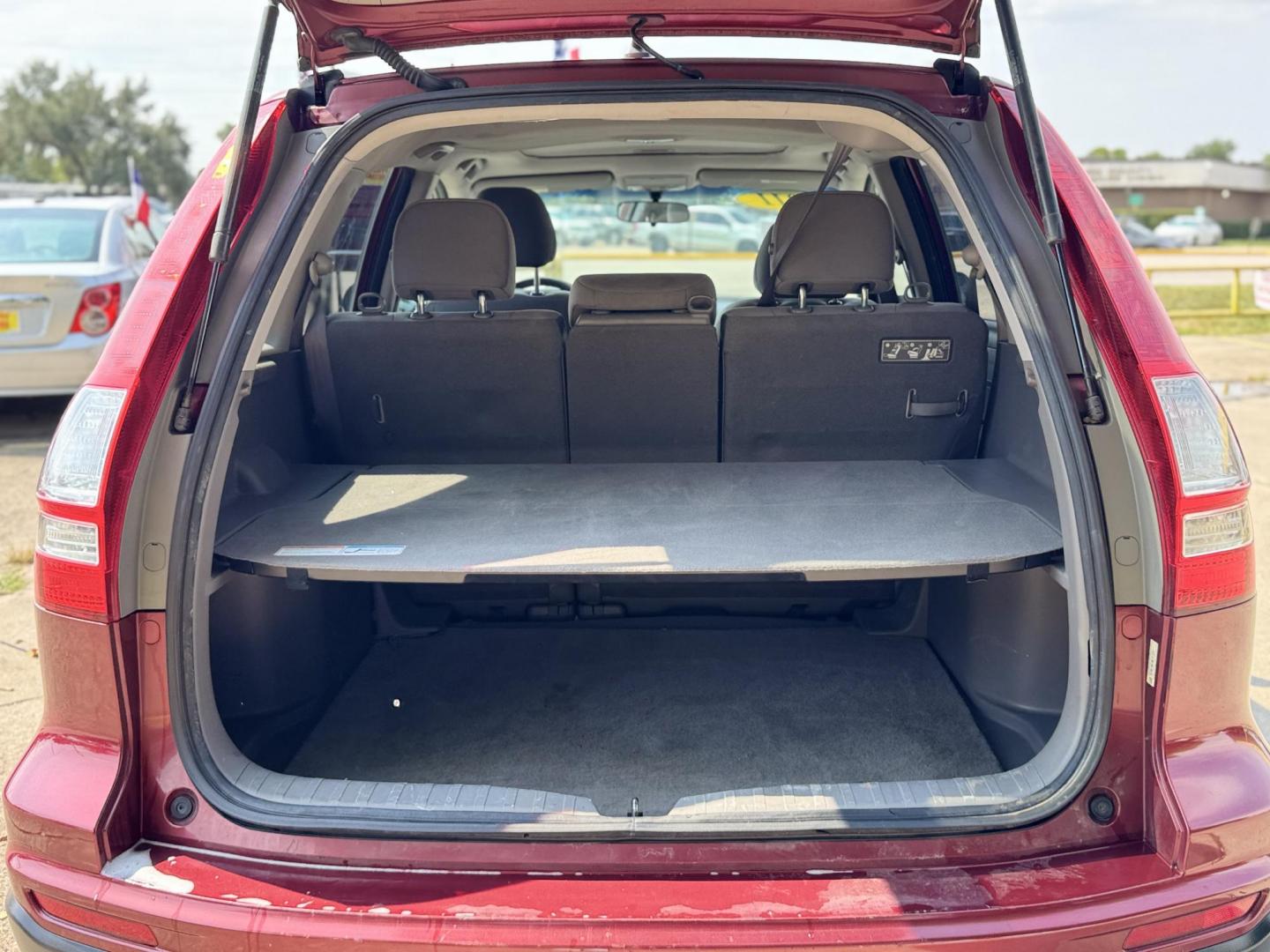 2011 Red /GRAY Honda CR-V EX 2WD 5-Speed AT (3CZRE3H52BG) with an 2.4L L4 DOHC 16V engine, 5-Speed Automatic transmission, located at 16710 Clay Rd., Houston, TX, 77084, (281) 859-7900, 29.834864, -95.656166 - Photo#19
