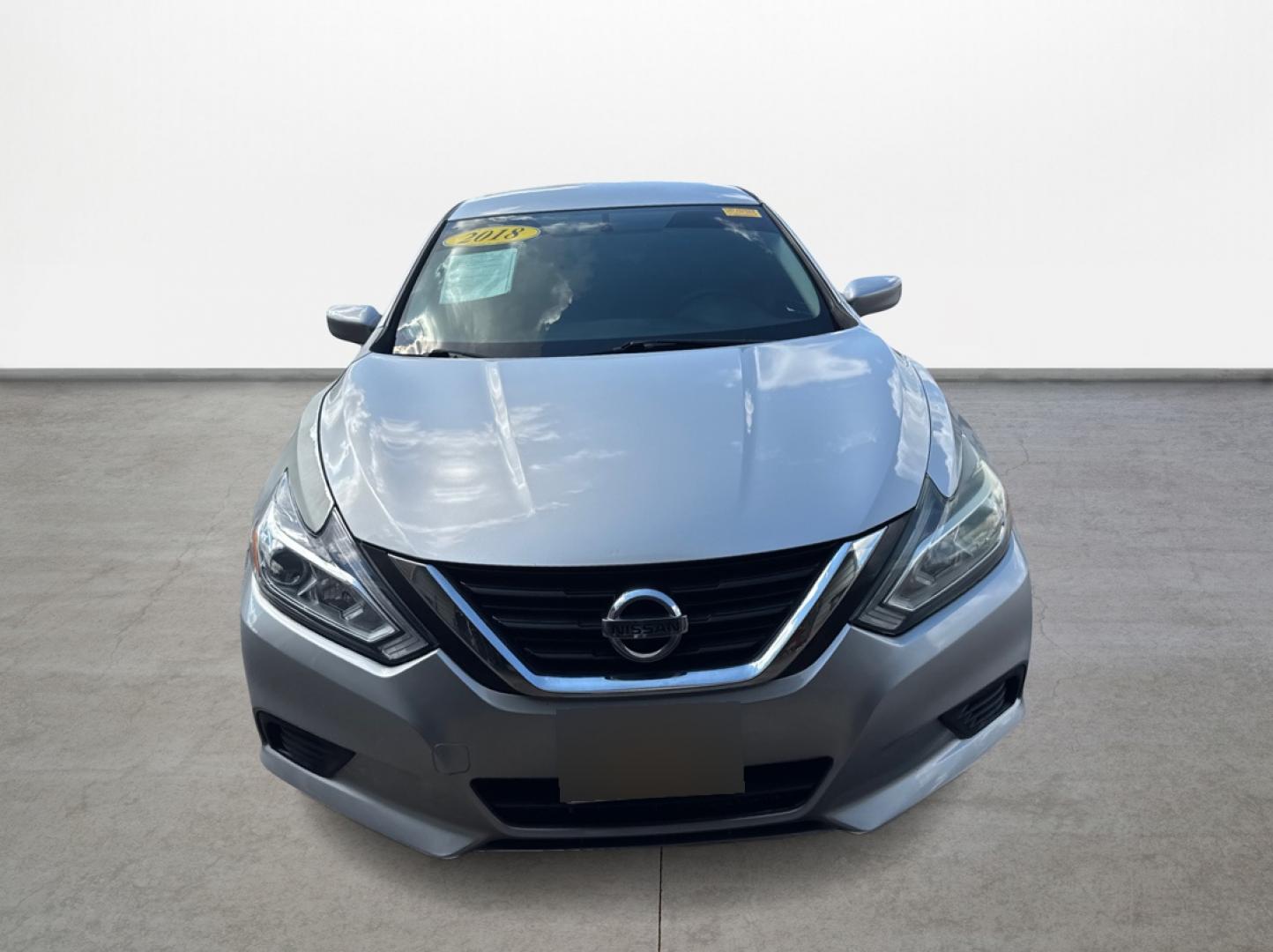 2018 Nissan Altima 2.5 (1N4AL3AP6JC) with an 2.5L L4 DOHC 16V engine, CVT transmission, located at 16710 Clay Rd., Houston, TX, 77084, (281) 859-7900, 29.834864, -95.656166 - Photo#7
