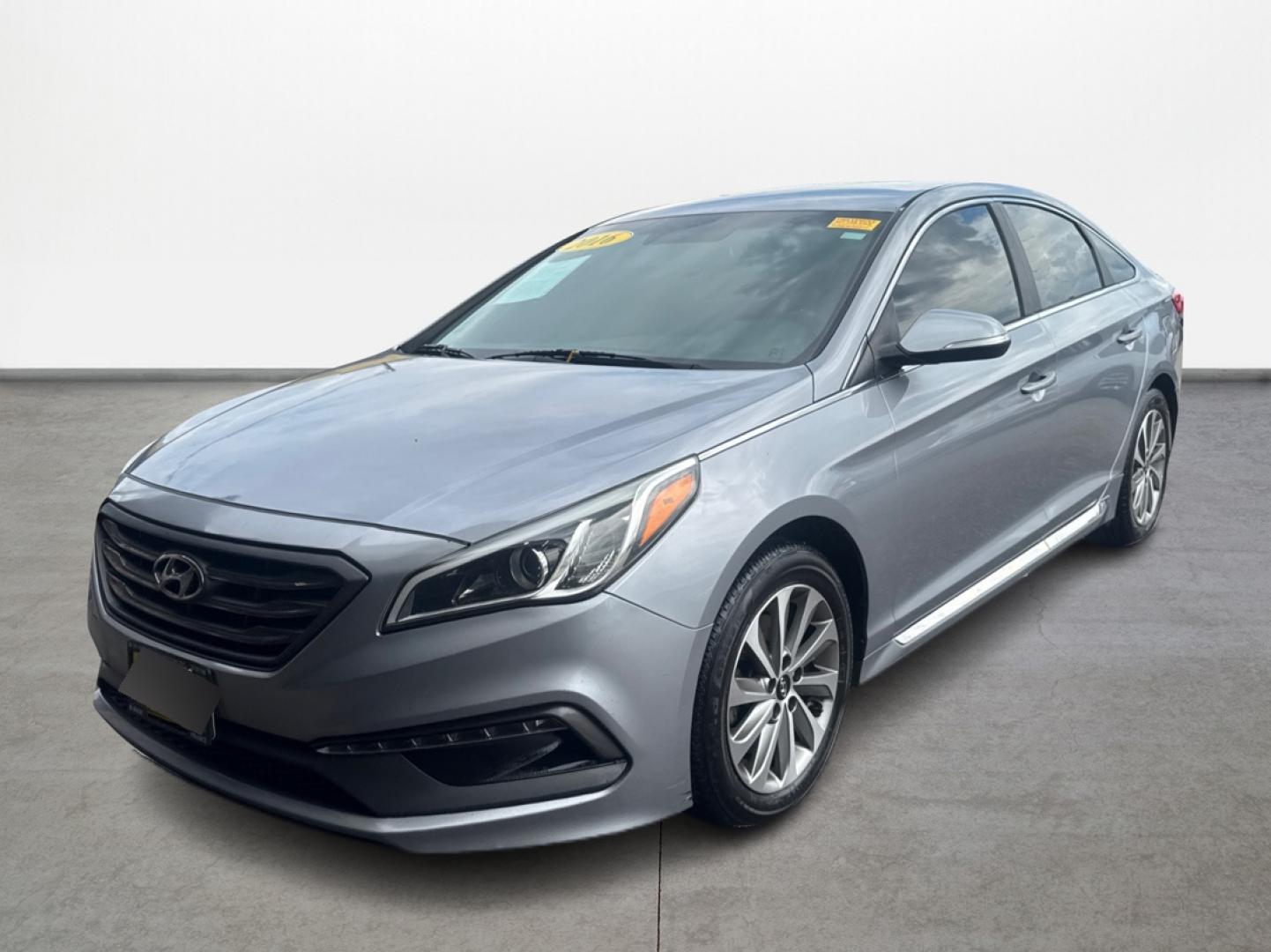 2016 Hyundai Sonata Sport (5NPE34AF5GH) with an 2.4L L4 DOHC 16V engine, 6A transmission, located at 16710 Clay Rd., Houston, TX, 77084, (281) 859-7900, 29.834864, -95.656166 - Photo#1