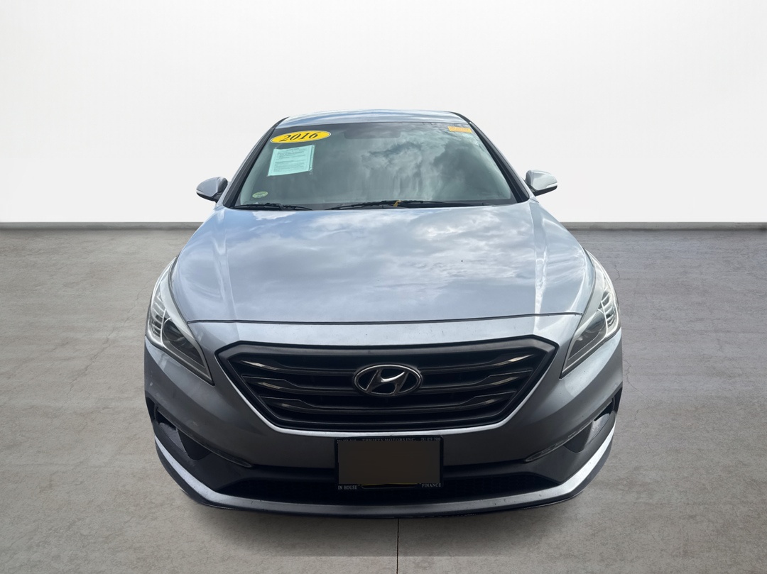 photo of 2016 Hyundai Sonata Sport