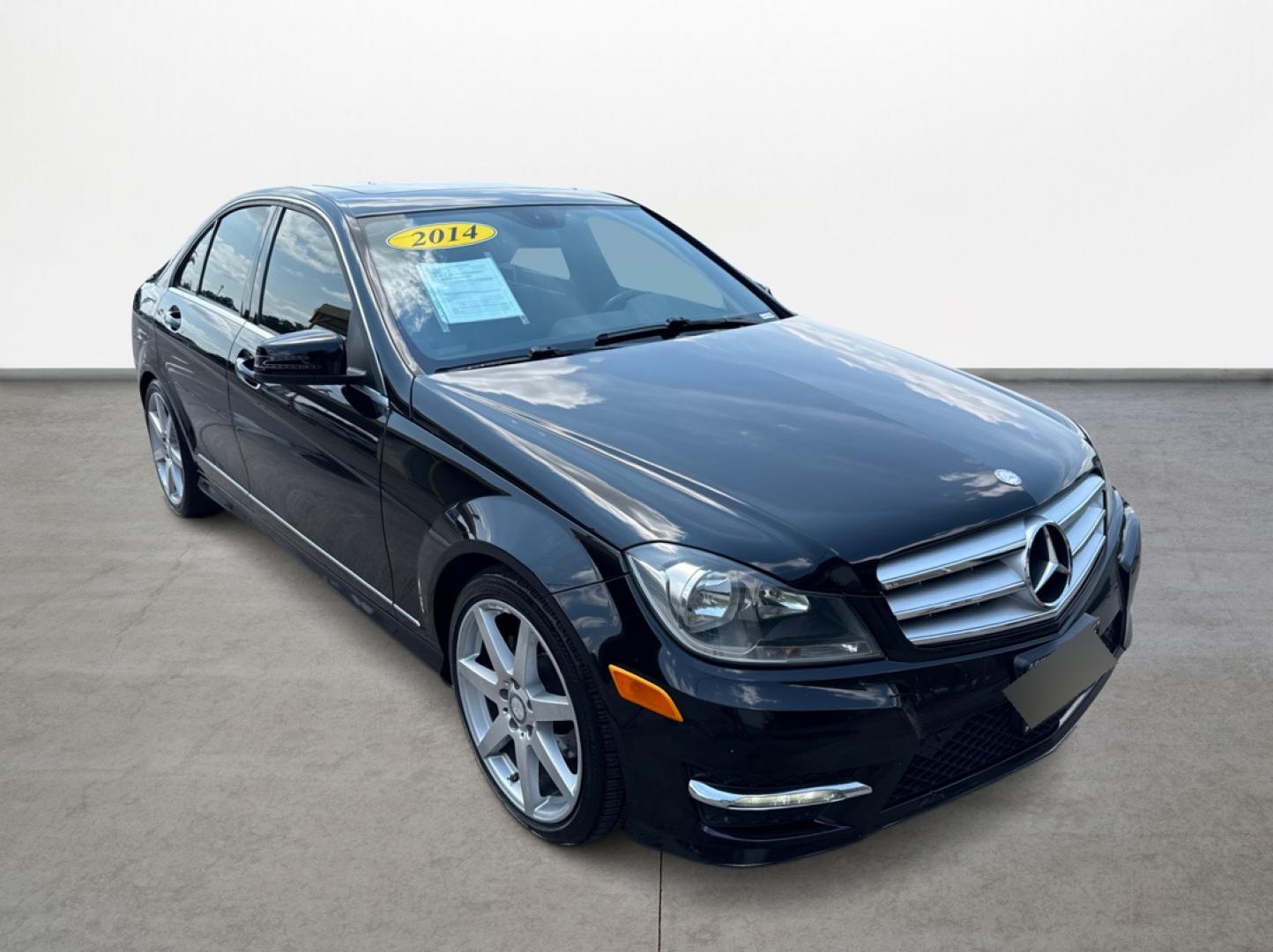 2014 Mercedes-Benz C-Class C250 Luxury Sedan (WDDGF4HBXEA) with an 3.0L V6 DOHC 16V engine, 7-Speed Automatic transmission, located at 16710 Clay Rd., Houston, TX, 77084, (281) 859-7900, 29.834864, -95.656166 - Photo#2