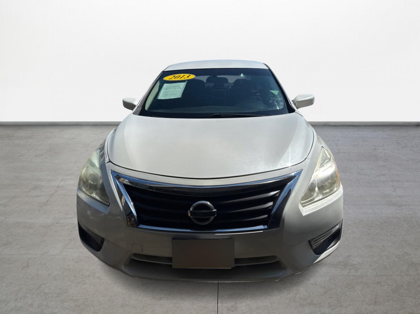 2013 Nissan Altima 2.5 S (1N4AL3AP9DN) with an 2.5L L4 DOHC 16V engine, located at 16710 Clay Rd., Houston, TX, 77084, (281) 859-7900, 29.834864, -95.656166 - Photo#1
