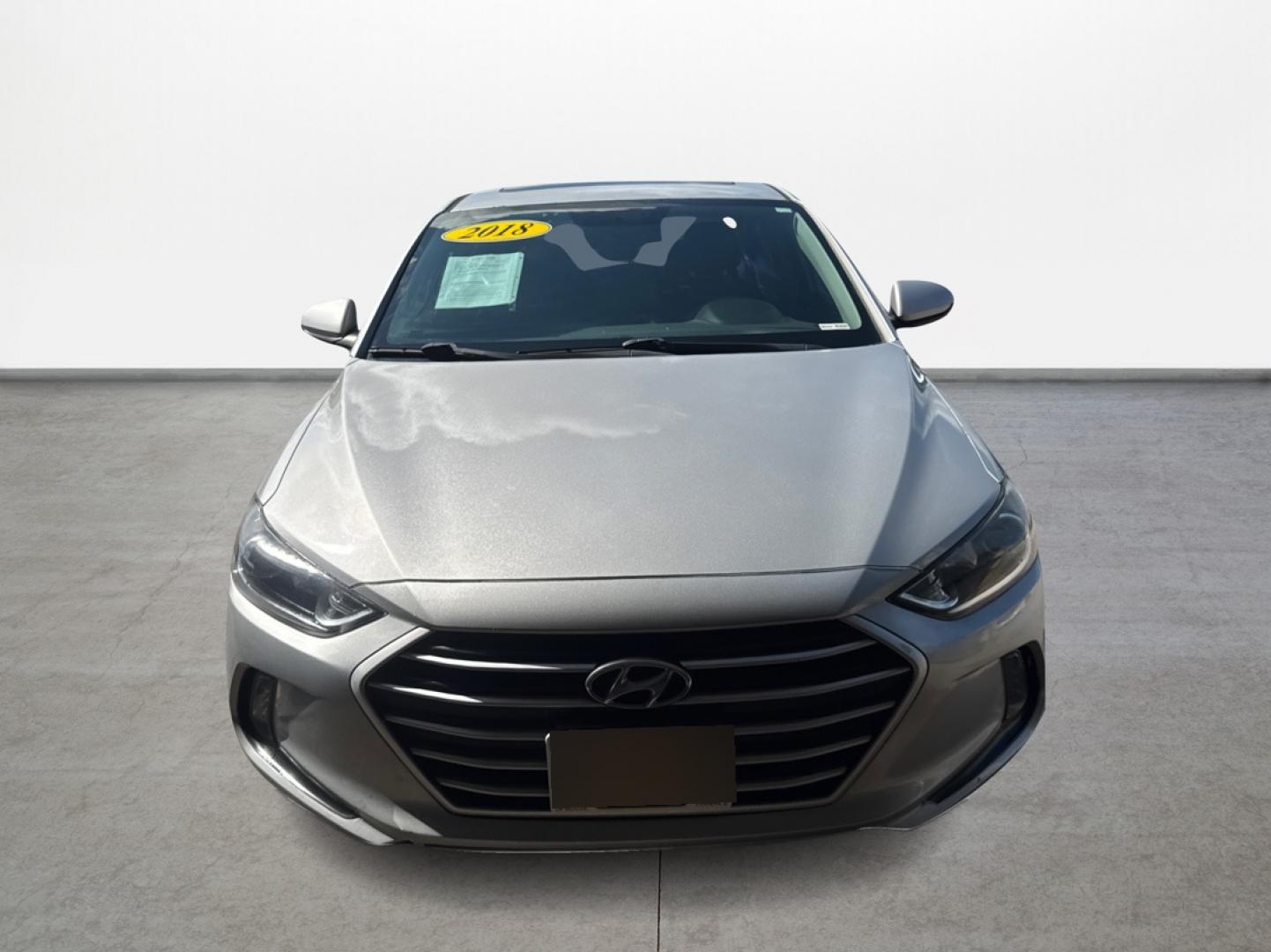 2018 Hyundai Elantra Limited (5NPD84LF1JH) with an 1.8L L4 DOHC 16V engine, 6A transmission, located at 16710 Clay Rd., Houston, TX, 77084, (281) 859-7900, 29.834864, -95.656166 - Photo#1