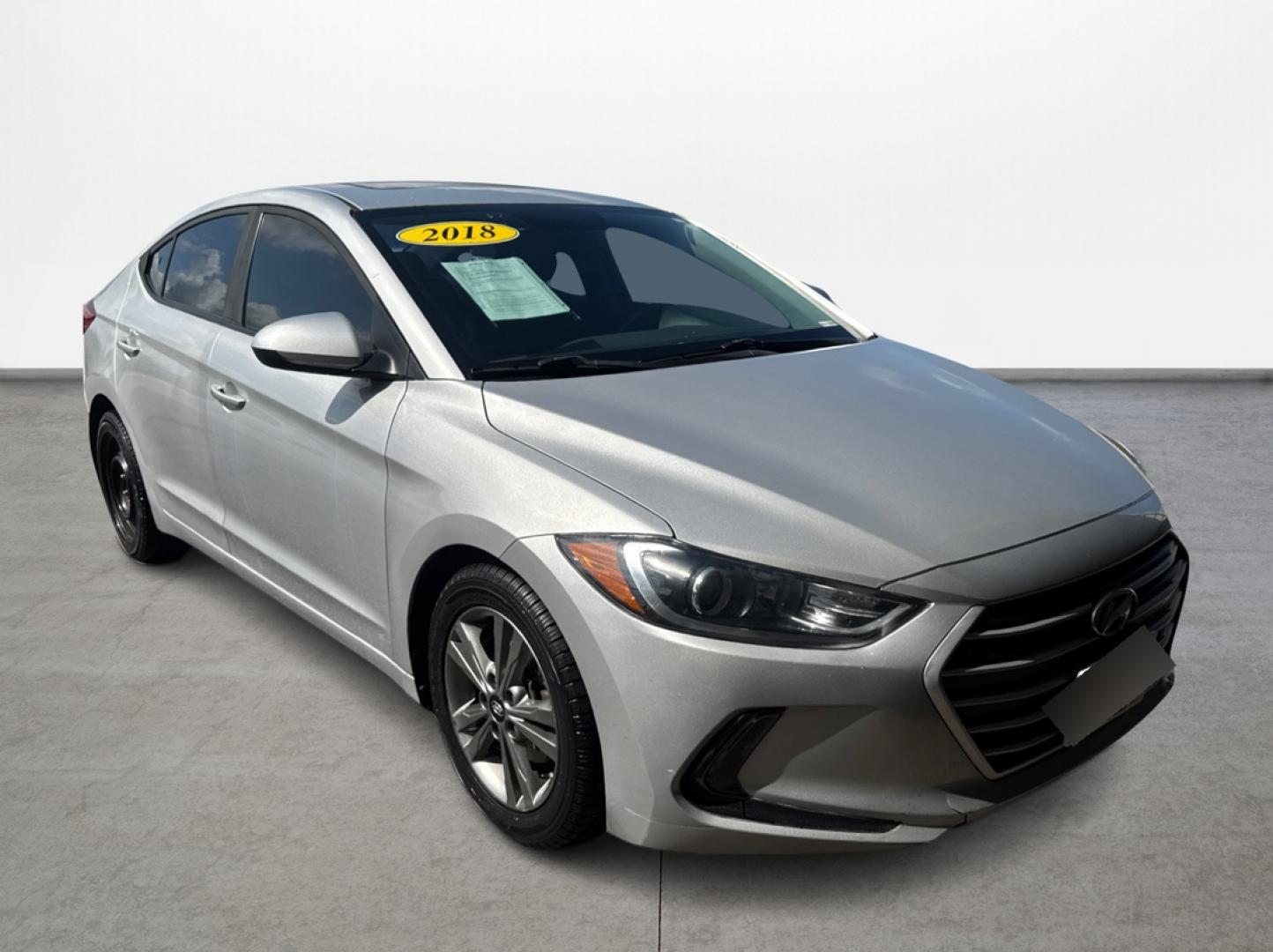 2018 Hyundai Elantra Limited (5NPD84LF1JH) with an 1.8L L4 DOHC 16V engine, 6A transmission, located at 16710 Clay Rd., Houston, TX, 77084, (281) 859-7900, 29.834864, -95.656166 - Photo#2