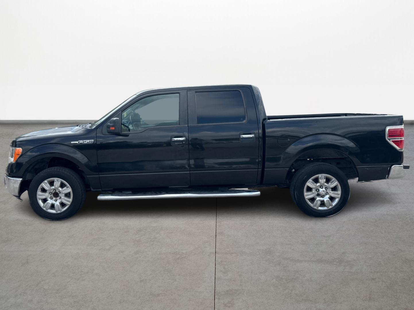 2012 Ford F-150 FX2 SuperCrew 5.5-ft. Bed 2WD (1FTFW1CF4CK) with an 5.0L V8 engine, 6-Speed Automatic transmission, located at 16710 Clay Rd., Houston, TX, 77084, (281) 859-7900, 29.834864, -95.656166 - Photo#7