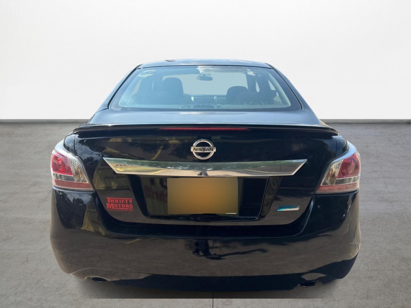 2014 Nissan Altima 2.5 SL (1N4AL3AP5EN) with an 2.5L L4 DOHC 16V engine, Continuously Variable Transmission transmission, located at 16710 Clay Rd., Houston, TX, 77084, (281) 859-7900, 29.834864, -95.656166 - Photo#5