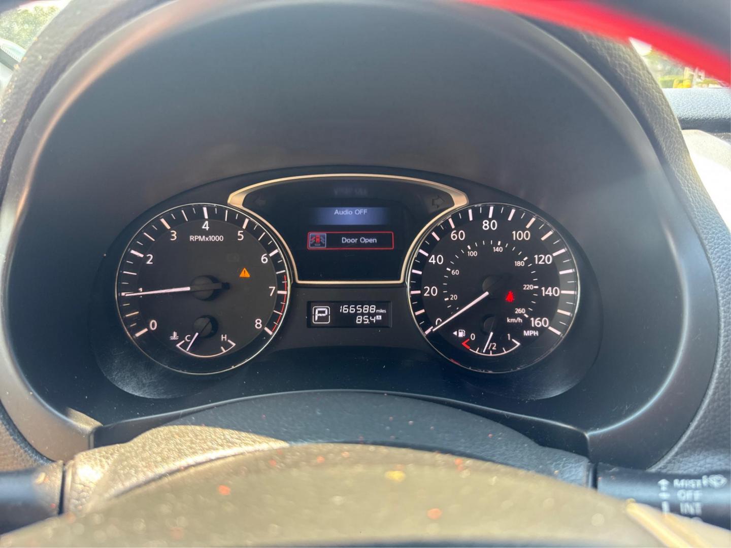 2014 Nissan Altima 2.5 SL (1N4AL3AP5EN) with an 2.5L L4 DOHC 16V engine, Continuously Variable Transmission transmission, located at 16710 Clay Rd., Houston, TX, 77084, (281) 859-7900, 29.834864, -95.656166 - Photo#8
