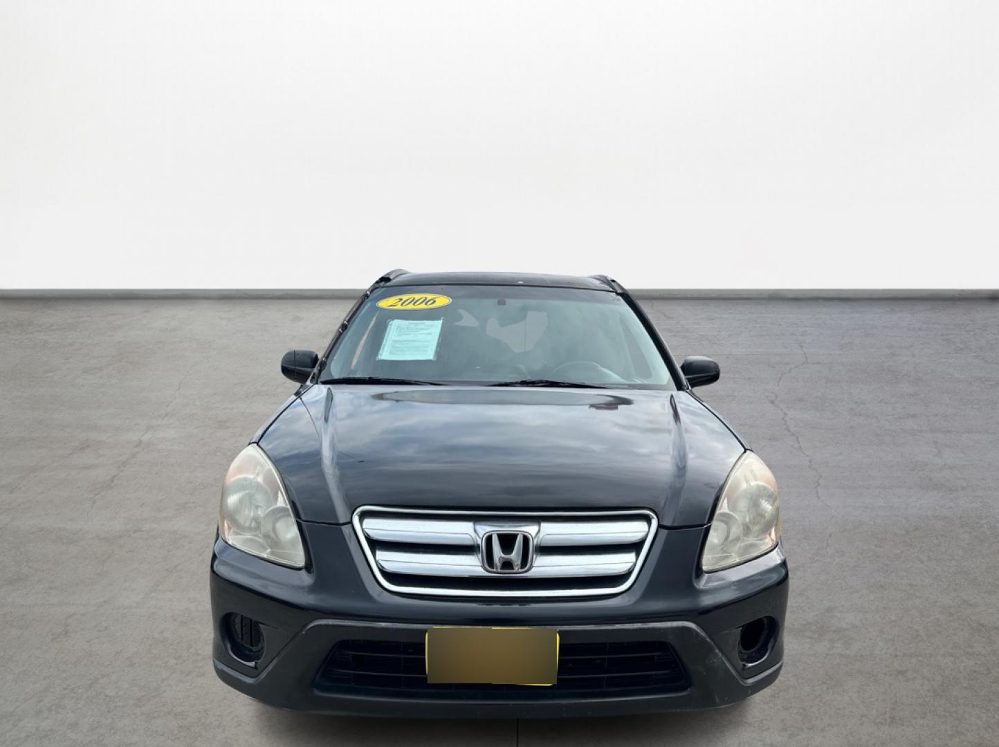 2006 Honda CR-V SE 4WD AT (JHLRD78906C) with an 2.4L L4 DOHC 16V engine, 5-Speed Automatic Overdrive transmission, located at 16710 Clay Rd., Houston, TX, 77084, (281) 859-7900, 29.834864, -95.656166 - Photo#1