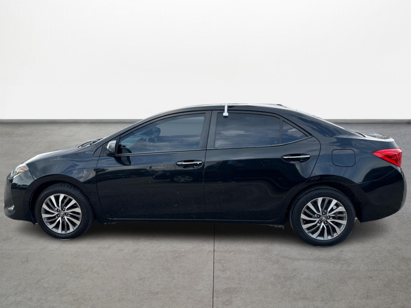 2019 Toyota Corolla L CVT (5YFBURHE7KP) with an 1.8L L4 DOHC 16V engine, CVT transmission, located at 16710 Clay Rd., Houston, TX, 77084, (281) 859-7900, 29.834864, -95.656166 - Photo#7