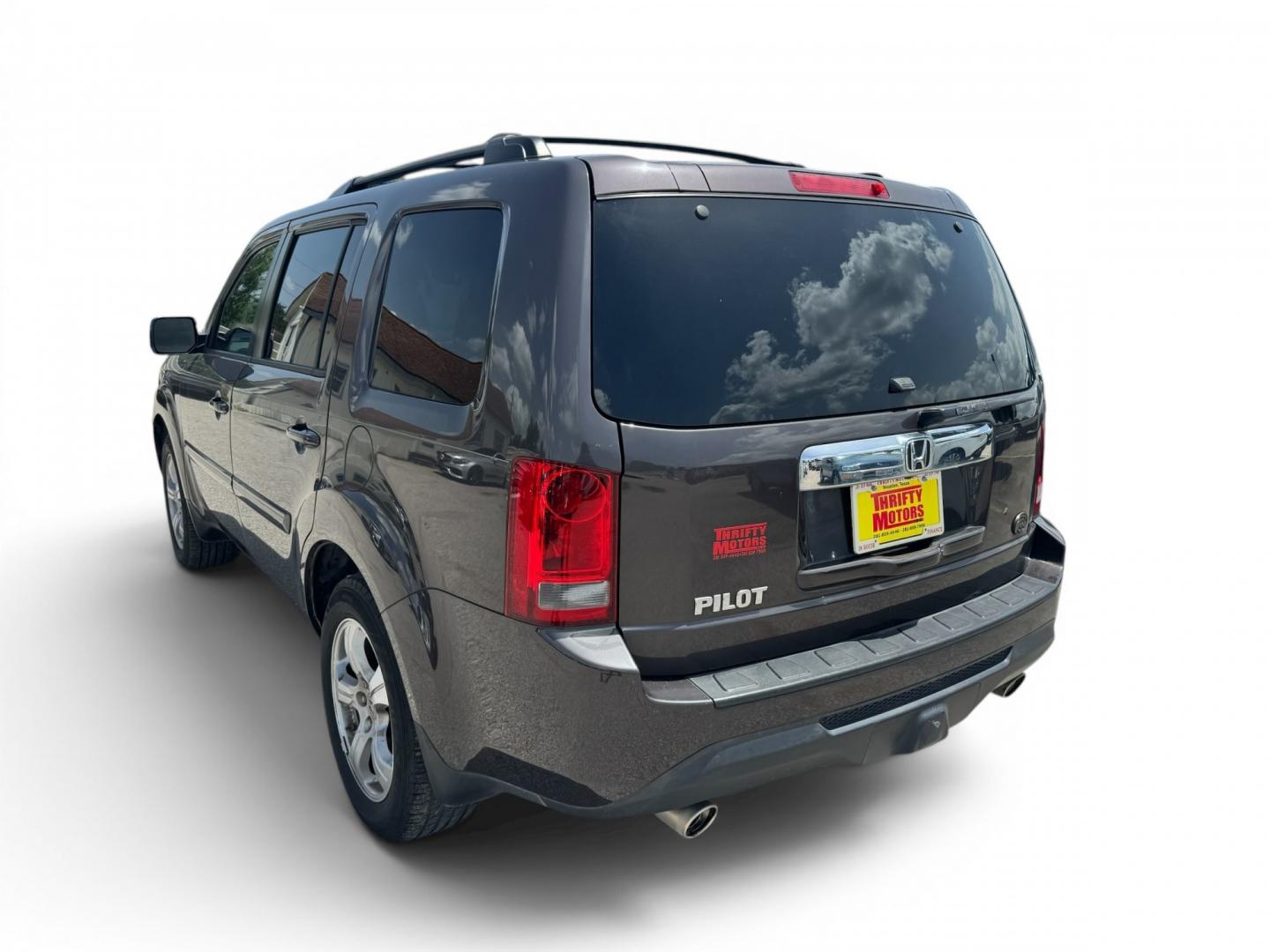 2013 Honda Pilot EX 2WD 5-Spd AT (5FNYF3H45DB) with an 3.5L V6 SOHC 24V engine, 5-Speed Automatic transmission, located at 16710 Clay Rd., Houston, TX, 77084, (281) 859-7900, 29.834864, -95.656166- Photo#1