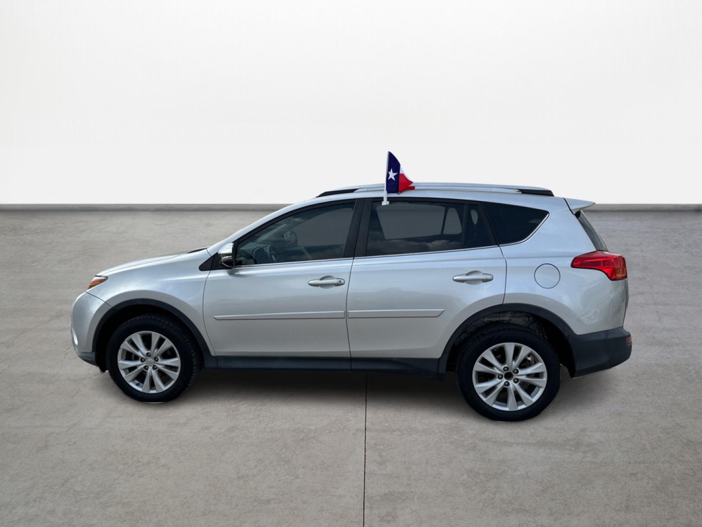 2013 Toyota RAV4 Limited AWD (2T3YFREV9DW) with an 2.5L L4 DOHC 16V engine, 6-Speed Automatic transmission, located at 16710 Clay Rd., Houston, TX, 77084, (281) 859-7900, 29.834864, -95.656166 - Photo#7