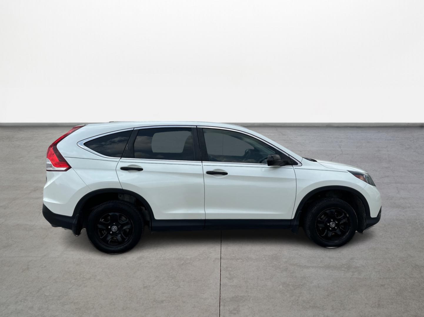 2014 Honda CR-V LX 2WD 5-Speed AT (5J6RM3H33EL) with an 2.4L L4 DOHC 16V engine, 5-Speed Automatic transmission, located at 16710 Clay Rd., Houston, TX, 77084, (281) 859-7900, 29.834864, -95.656166 - Photo#3