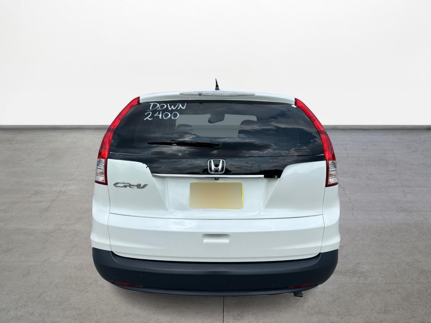 2014 Honda CR-V LX 2WD 5-Speed AT (5J6RM3H33EL) with an 2.4L L4 DOHC 16V engine, 5-Speed Automatic transmission, located at 16710 Clay Rd., Houston, TX, 77084, (281) 859-7900, 29.834864, -95.656166 - Photo#5