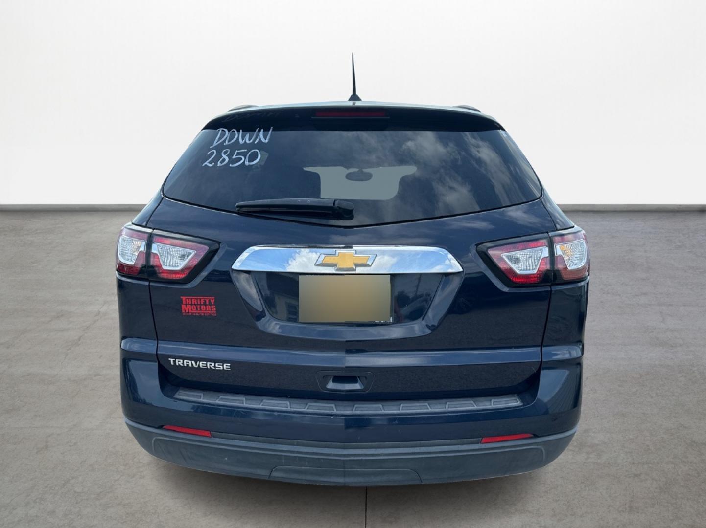 2017 Chevrolet Traverse LS FWD w/PDC (1GNKRFED3HJ) with an 3.6L V6 DOHC 24V engine, 6A transmission, located at 16710 Clay Rd., Houston, TX, 77084, (281) 859-7900, 29.834864, -95.656166 - Photo#5