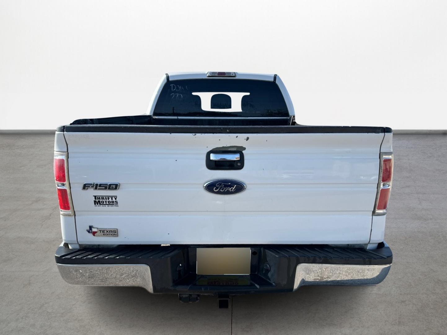 2012 Ford F-150 Platinum SuperCrew 6.5-ft. Bed 2WD (1FTFW1CT6CK) with an 3.5L V6 TURBO engine, 6-Speed Automatic transmission, located at 16710 Clay Rd., Houston, TX, 77084, (281) 859-7900, 29.834864, -95.656166 - Photo#5