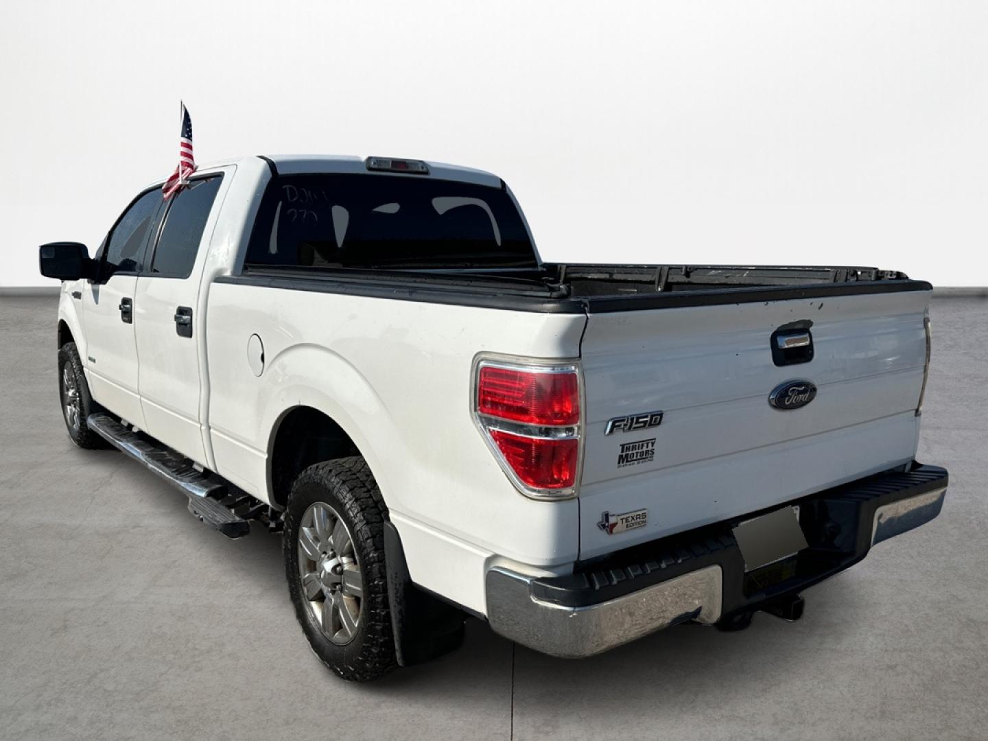 2012 Ford F-150 Platinum SuperCrew 6.5-ft. Bed 2WD (1FTFW1CT6CK) with an 3.5L V6 TURBO engine, 6-Speed Automatic transmission, located at 16710 Clay Rd., Houston, TX, 77084, (281) 859-7900, 29.834864, -95.656166 - Photo#6