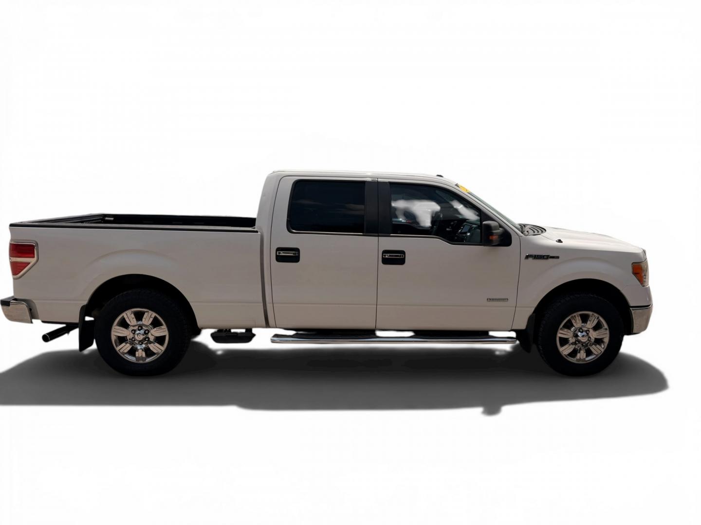 2012 Ford F-150 Platinum SuperCrew 6.5-ft. Bed 2WD (1FTFW1CT6CK) with an 3.5L V6 TURBO engine, 6-Speed Automatic transmission, located at 16710 Clay Rd., Houston, TX, 77084, (281) 859-7900, 29.834864, -95.656166- Photo#4