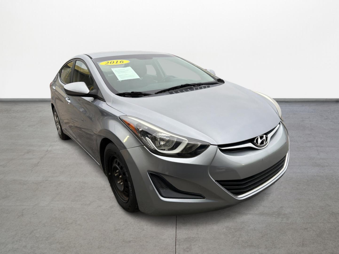 2016 Hyundai Elantra Limited (5NPDH4AE2GH) with an 1.8L L4 DOHC 16V engine, 6-Speed Automatic transmission, located at 16710 Clay Rd., Houston, TX, 77084, (281) 859-7900, 29.834864, -95.656166 - Photo#0
