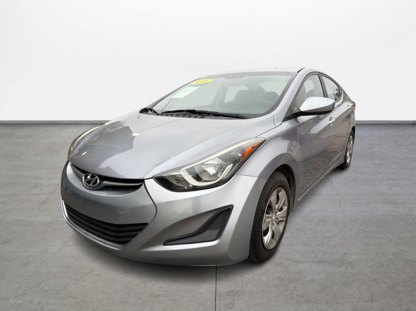 2016 Hyundai Elantra Limited (5NPDH4AE2GH) with an 1.8L L4 DOHC 16V engine, 6-Speed Automatic transmission, located at 16710 Clay Rd., Houston, TX, 77084, (281) 859-7900, 29.834864, -95.656166 - Photo#6