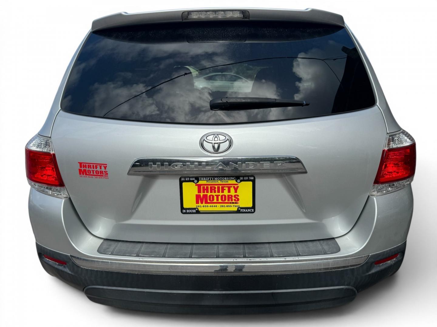 2013 Toyota Highlander Base 2WD I4 (5TDZA3EH4DS) with an 2.7L L4 DOHC 16V engine, 5-Speed Automatic transmission, located at 16710 Clay Rd., Houston, TX, 77084, (281) 859-7900, 29.834864, -95.656166- Photo#5