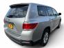 2013 Toyota Highlander Base 2WD I4 (5TDZA3EH4DS) with an 2.7L L4 DOHC 16V engine, 5-Speed Automatic transmission, located at 16710 Clay Rd., Houston, TX, 77084, (281) 859-7900, 29.834864, -95.656166- Photo#6
