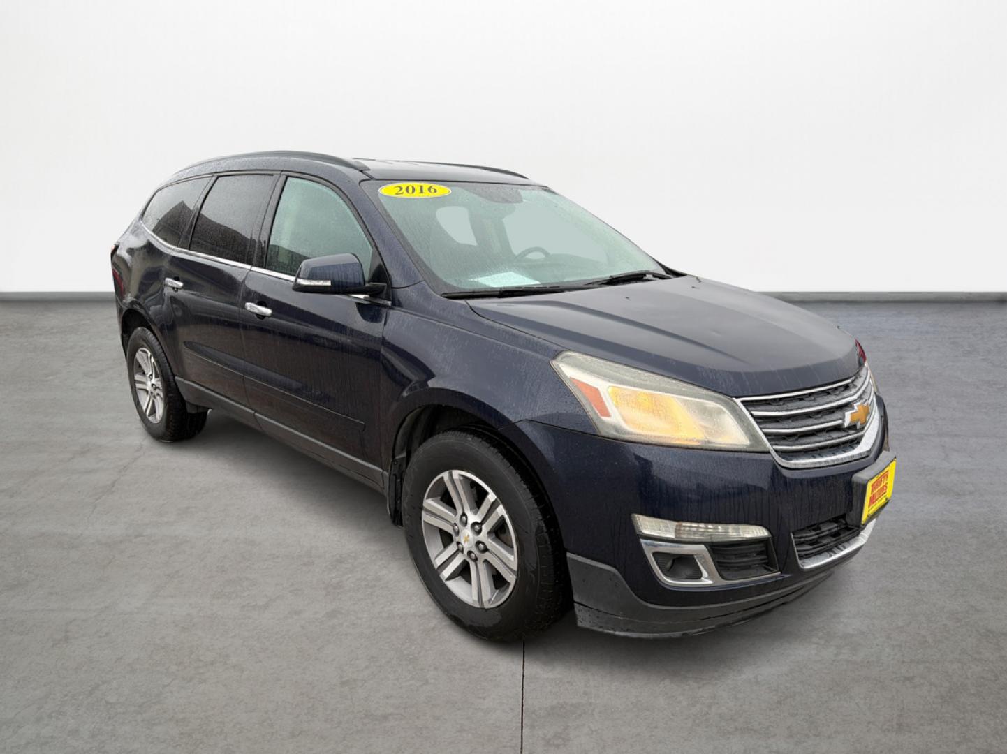 2016 Chevrolet Traverse 2LT FWD (1GNKRHKD9GJ) with an 3.6L V6 DOHC 24V engine, 6-Speed Automatic transmission, located at 16710 Clay Rd., Houston, TX, 77084, (281) 859-7900, 29.834864, -95.656166 - Photo#2