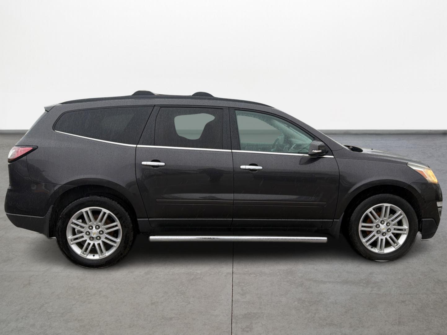 2014 Chevrolet Traverse 1LT FWD (1GNKRGKD1EJ) with an 3.6L V6 DOHC 24V engine, 6-Speed Automatic transmission, located at 16710 Clay Rd., Houston, TX, 77084, (281) 859-7900, 29.834864, -95.656166 - Photo#3