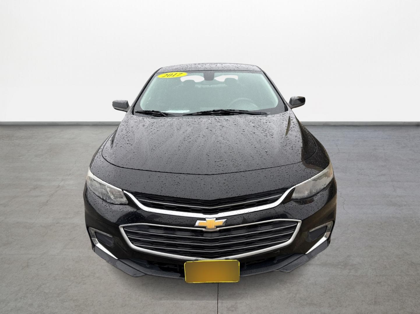 2017 Chevrolet Malibu 1LT (1G1ZE5ST4HF) with an 1.5L L4 DOHC 16V engine, 6A transmission, located at 16710 Clay Rd., Houston, TX, 77084, (281) 859-7900, 29.834864, -95.656166 - Photo#1