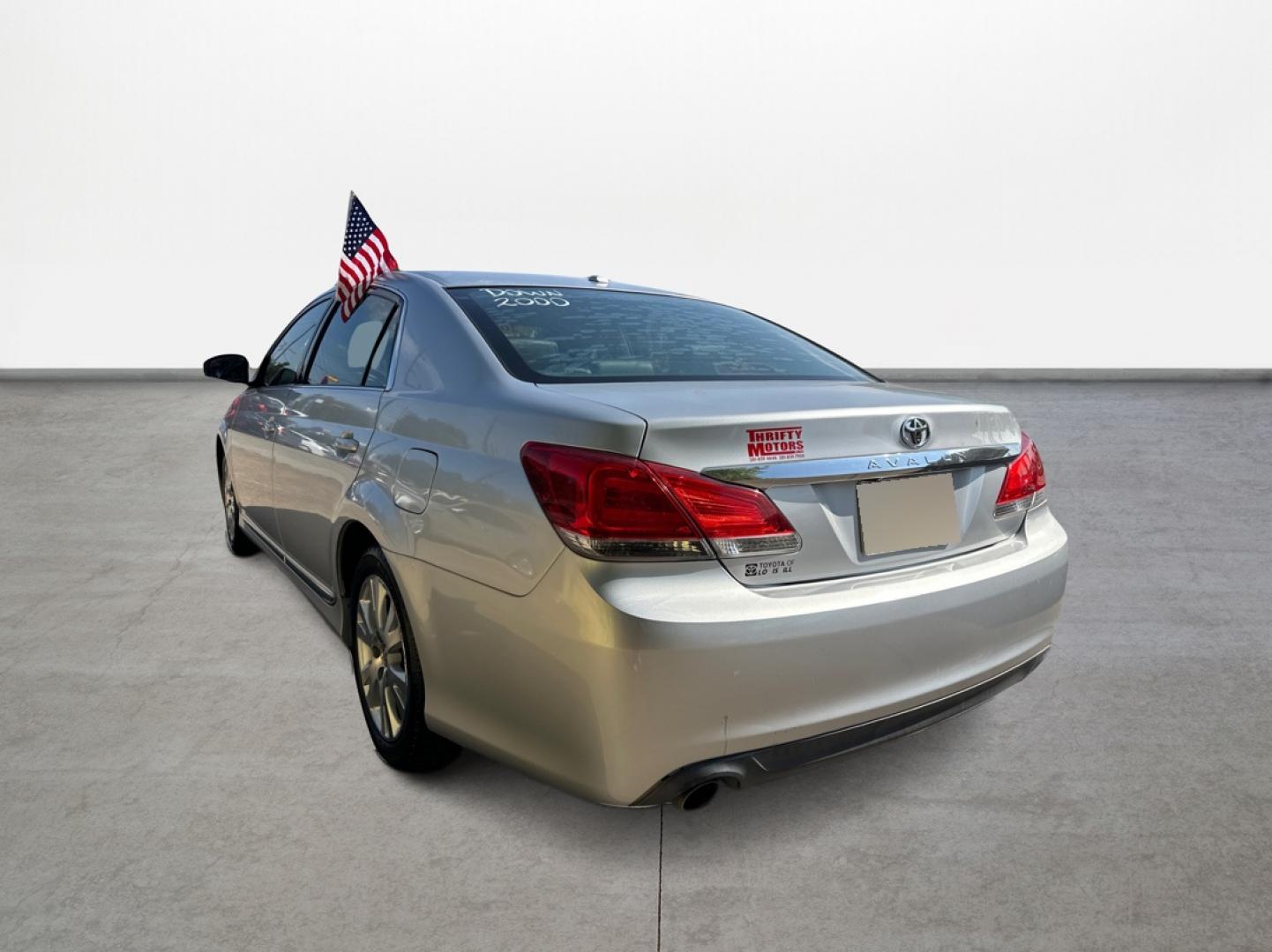 2011 Toyota Avalon Base (4T1BK3DB8BU) with an 3.5L V6 DOHC 24V engine, 6-Speed Automatic transmission, located at 16710 Clay Rd., Houston, TX, 77084, (281) 859-7900, 29.834864, -95.656166 - Photo#6