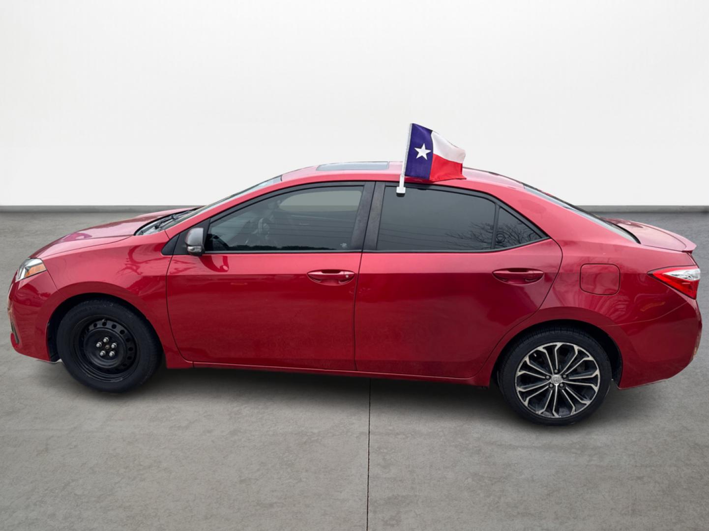 2016 Toyota Corolla L 4-Speed AT (2T1BURHEXGC) with an 1.8L L4 DOHC 16V engine, 4A transmission, located at 16710 Clay Rd., Houston, TX, 77084, (281) 859-7900, 29.834864, -95.656166 - Photo#7