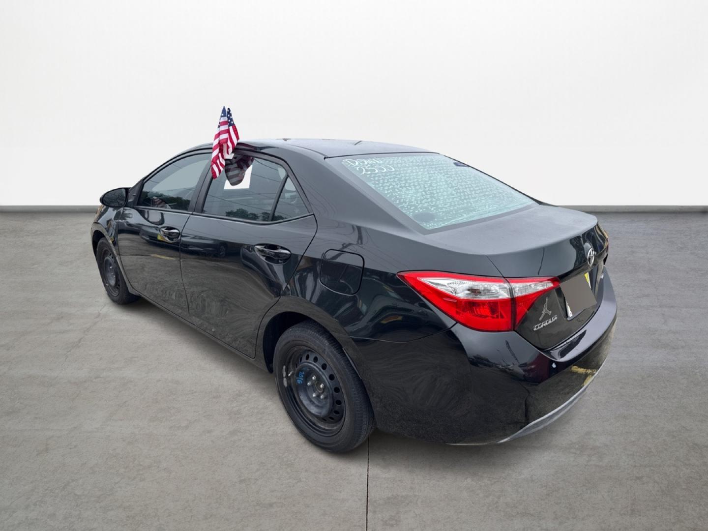 2016 Toyota Corolla L 4-Speed AT (2T1BURHE4GC) with an 1.8L L4 DOHC 16V engine, 4A transmission, located at 16710 Clay Rd., Houston, TX, 77084, (281) 859-7900, 29.834864, -95.656166 - Photo#6