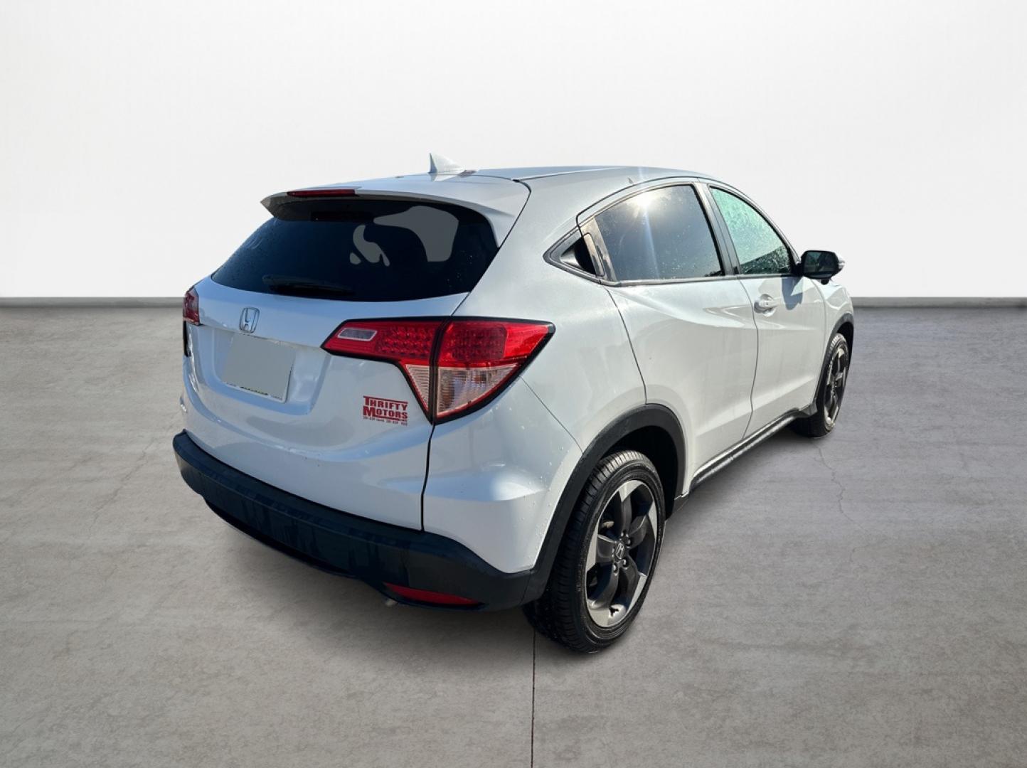 2018 Honda HR-V EX 2WD CVT (3CZRU5H50JM) with an 1.8L L4 DOHC 16V engine, CVT transmission, located at 16710 Clay Rd., Houston, TX, 77084, (281) 859-7900, 29.834864, -95.656166 - Photo#4