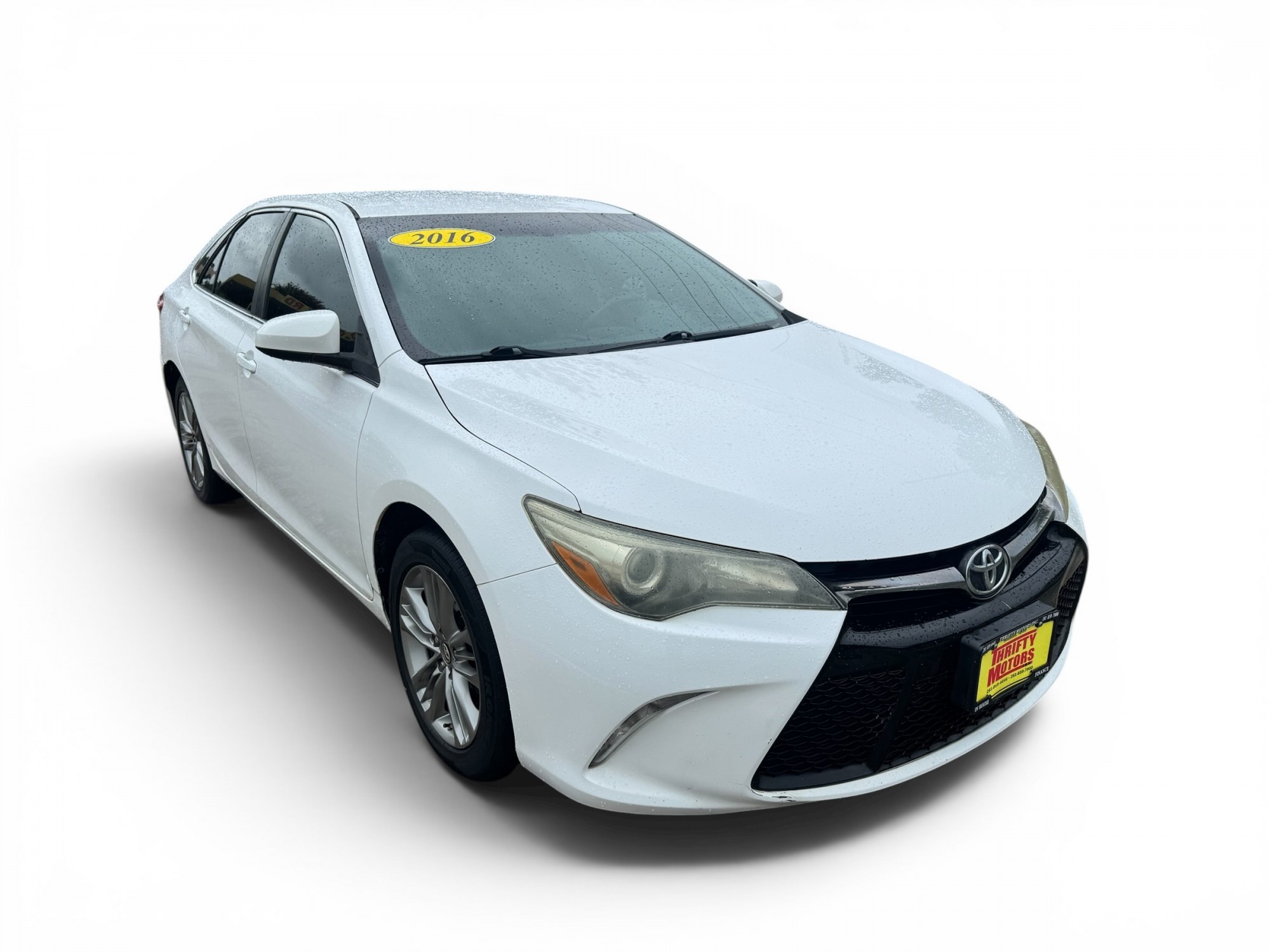 photo of 2016 Toyota Camry SE