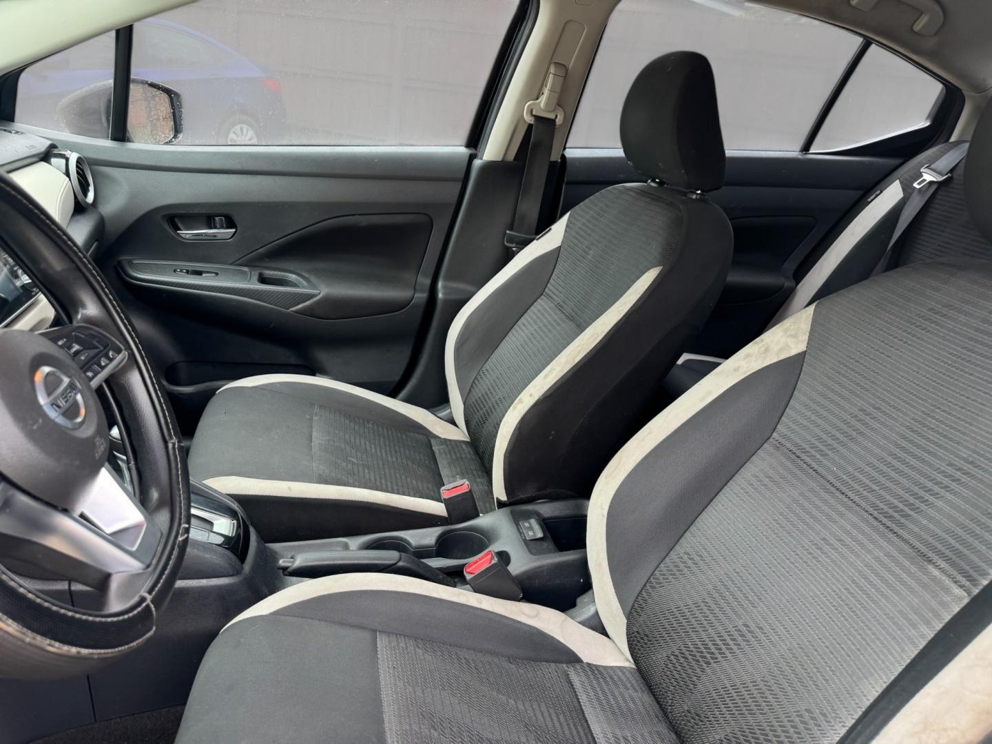 2021 Nissan Versa SV (3N1CN8EV8ML) with an 1.6L L4 DOHC 16V engine, CVT transmission, located at 16710 Clay Rd., Houston, TX, 77084, (281) 859-7900, 29.834864, -95.656166- Photo#6