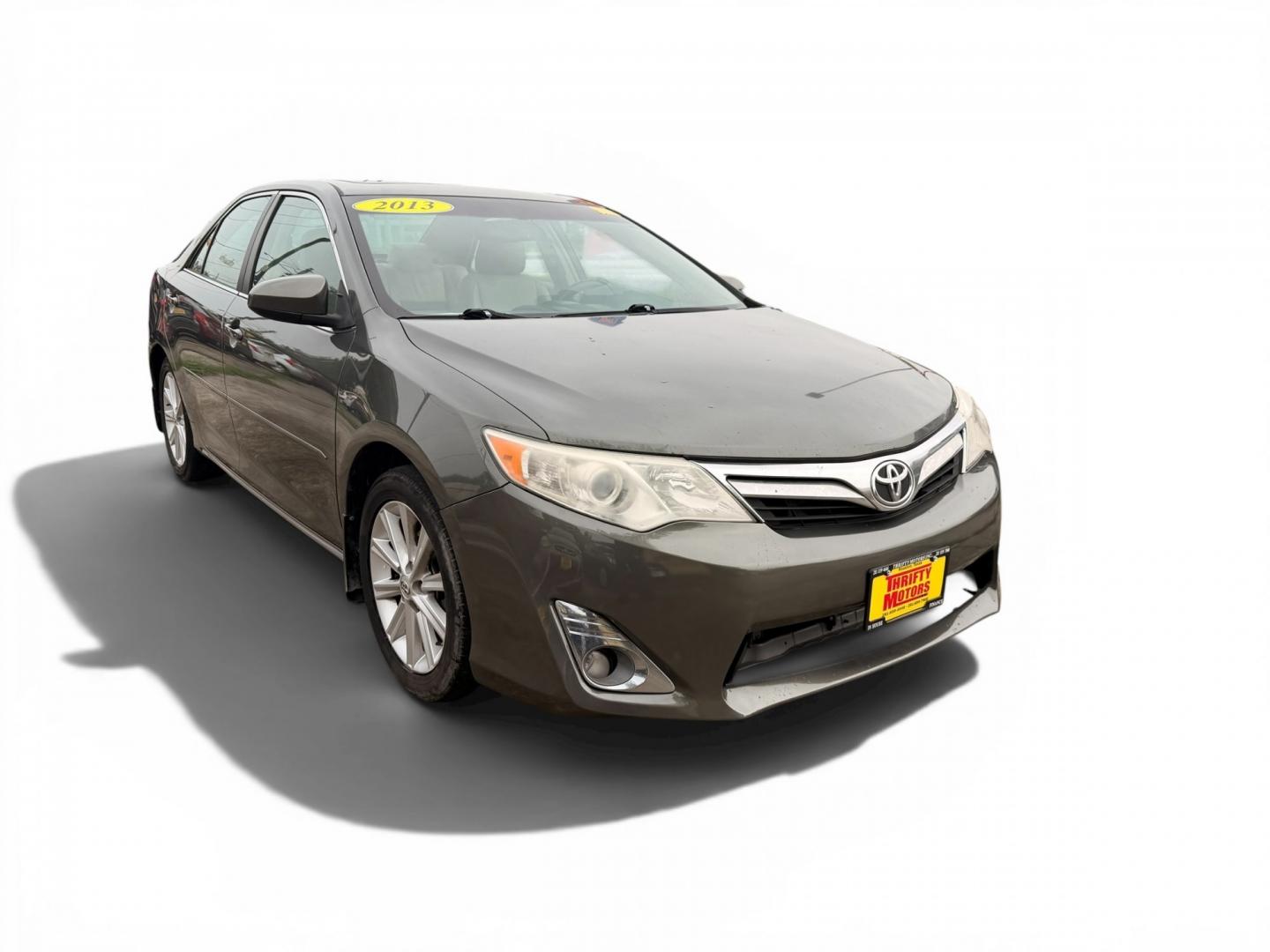 2013 Toyota Camry SE (4T4BF1FK0DR) with an 2.5L L4 DOHC 16V engine, 6-Speed Automatic transmission, located at 16710 Clay Rd., Houston, TX, 77084, (281) 859-7900, 29.834864, -95.656166- Photo#0