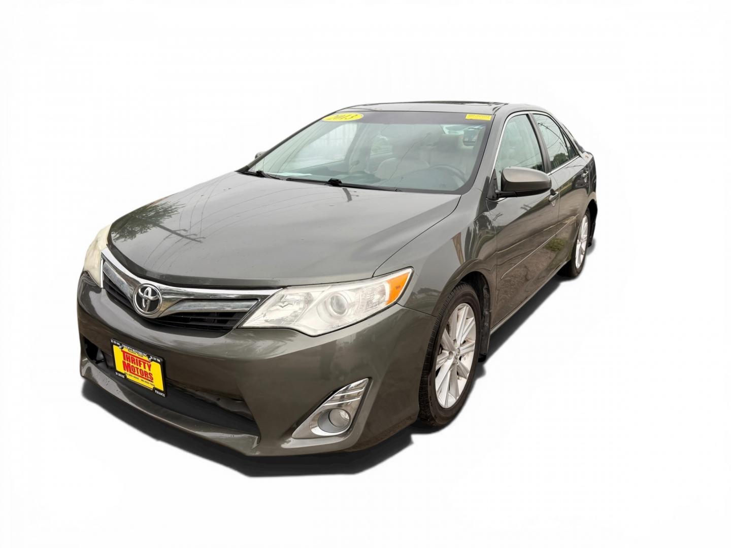 2013 Toyota Camry SE (4T4BF1FK0DR) with an 2.5L L4 DOHC 16V engine, 6-Speed Automatic transmission, located at 16710 Clay Rd., Houston, TX, 77084, (281) 859-7900, 29.834864, -95.656166- Photo#3