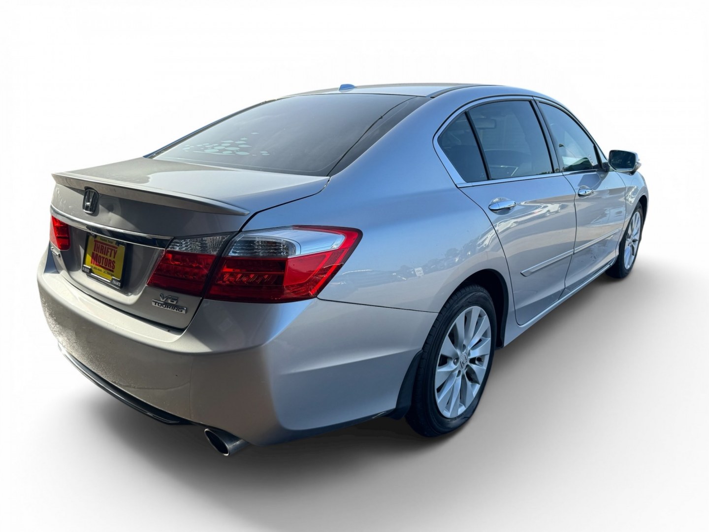 2014 Honda Accord Touring V6 Sedan (1HGCR3F94EA) with an 3.5L V6 SOHC 24V engine, 6-Speed Automatic transmission, located at 16710 Clay Rd., Houston, TX, 77084, (281) 859-7900, 29.834864, -95.656166- Photo#5