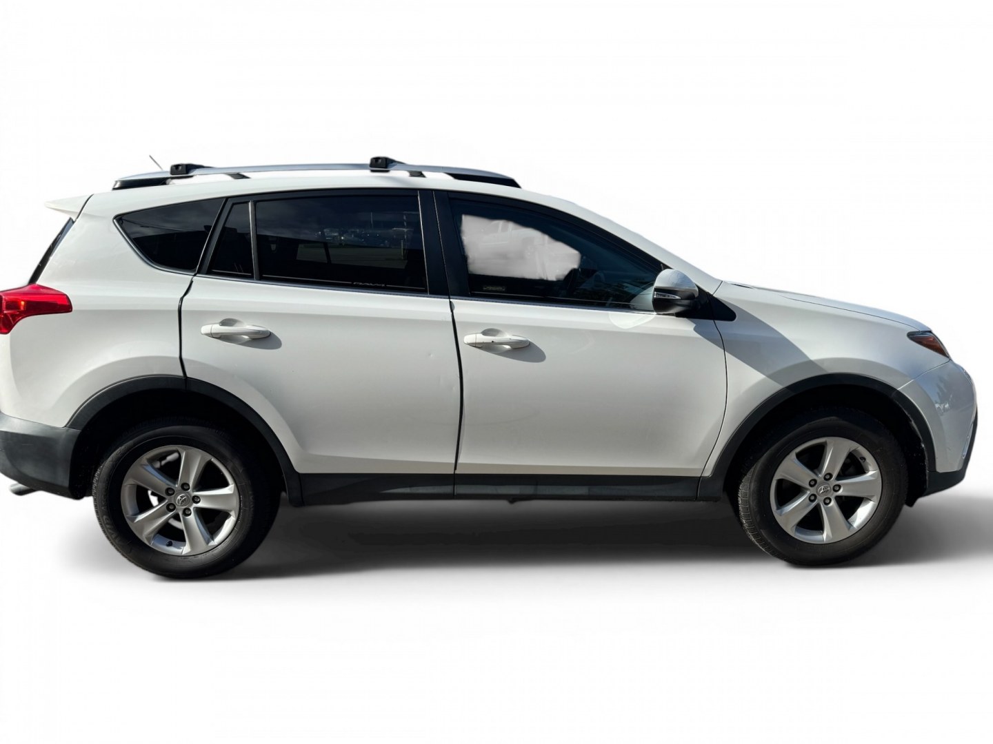 2014 Toyota RAV4 XLE FWD (JTMWFREV0EJ) with an 2.5L L4 DOHC 16V engine, 6A transmission, located at 16710 Clay Rd., Houston, TX, 77084, (281) 859-7900, 29.834864, -95.656166- Photo#7