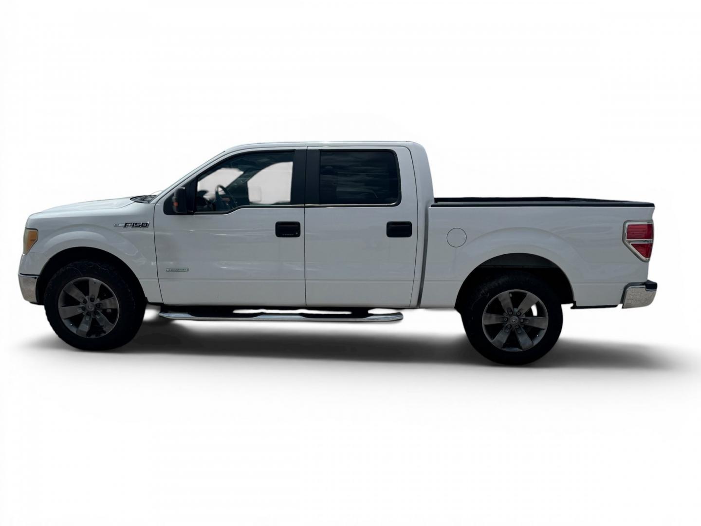 2014 Ford F-150 Platinum SuperCrew 6.5-ft. Bed 2WD (1FTFW1CT2EK) with an 3.5L V6 TURBO engine, 6A transmission, located at 16710 Clay Rd., Houston, TX, 77084, (281) 859-7900, 29.834864, -95.656166- Photo#2